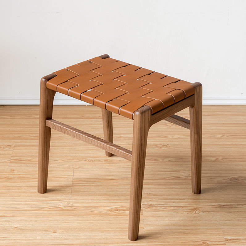 Case Stool