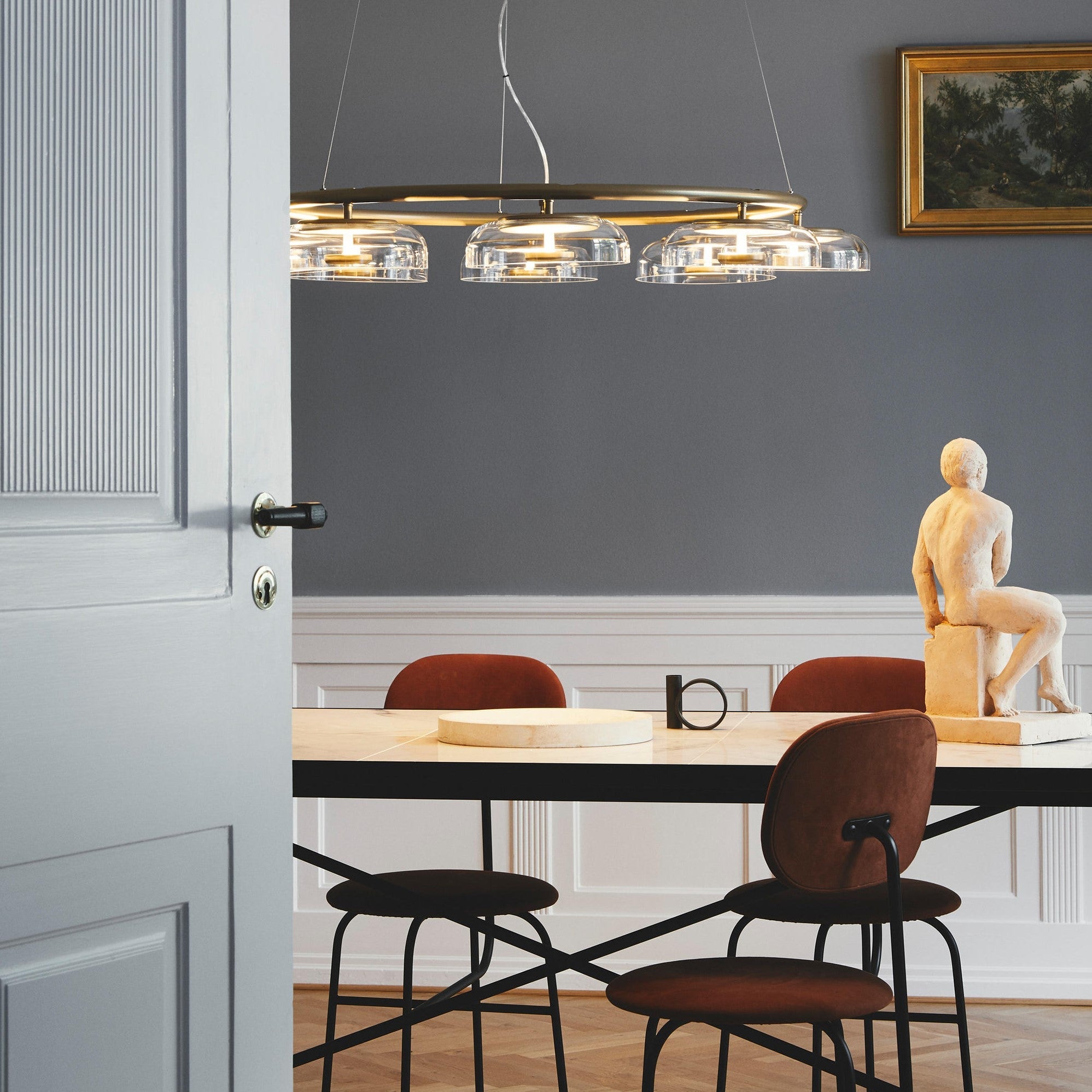 Bailey style lamps is a versatile luminaire that inspired by the soft, golden light of the Nordic fall, this design features rounded glass shades with gold-coloured metal, giving the light a soft, indirect glow.